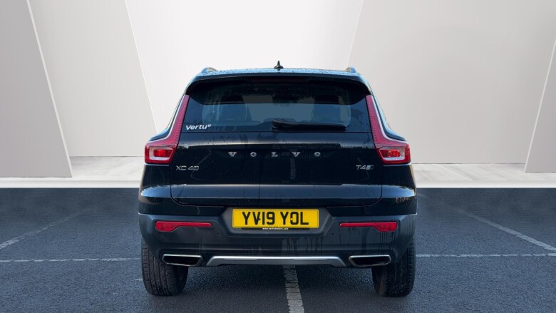 Volvo Xc40 2.0 T4 Inscription 5dr AWD Geartronic Petrol Estate